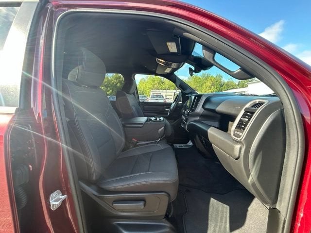 2025 RAM 1500 Tradesman Crew Cab 4x4 5'7" Box