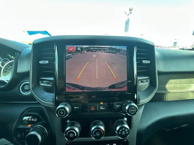 2025 RAM 1500 Tradesman Crew Cab 4x4 5'7" Box