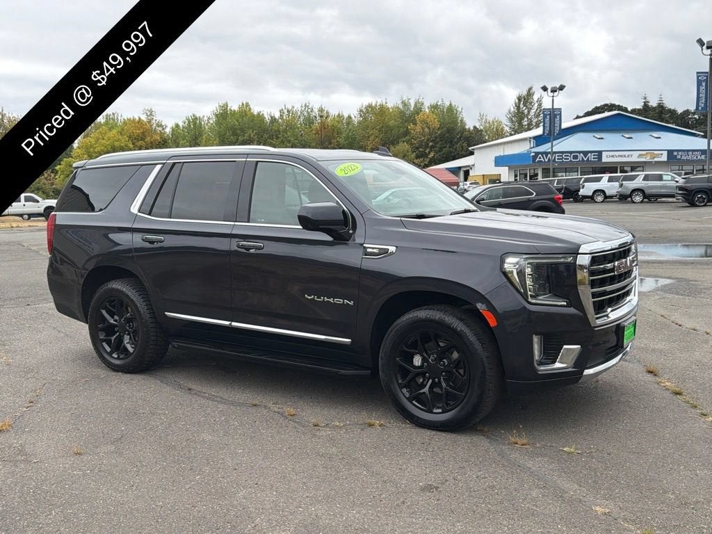 2023 GMC Yukon SLT