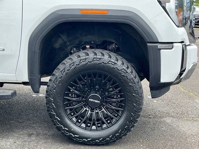 2025 GMC Sierra 3500 HD Denali