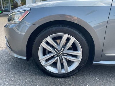 2017 Volkswagen Passat 1.8T SE
