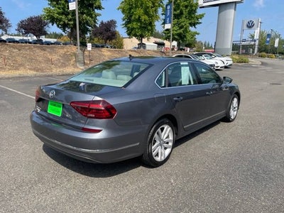 2017 Volkswagen Passat 1.8T SE