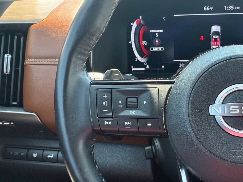 2024 Nissan Pathfinder Platinum 4WD
