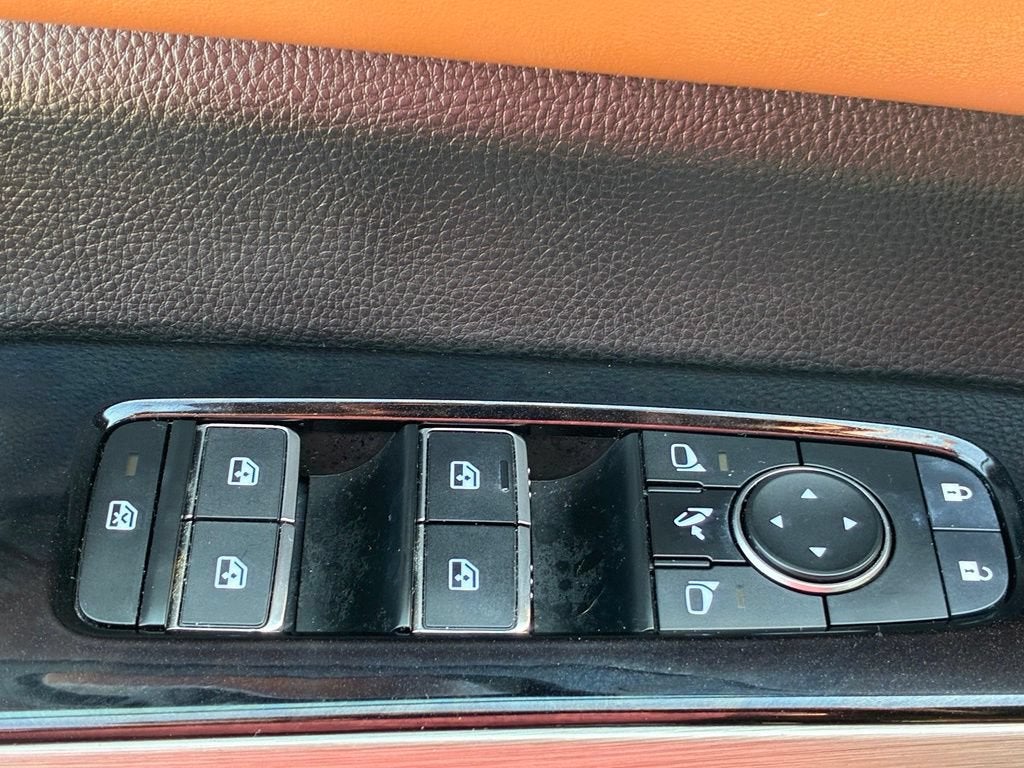 2024 Nissan Pathfinder Platinum 4WD
