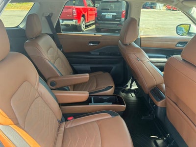 2024 Nissan Pathfinder Platinum 4WD