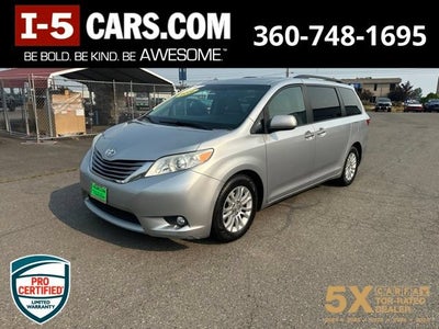 2016 Toyota Sienna XLE