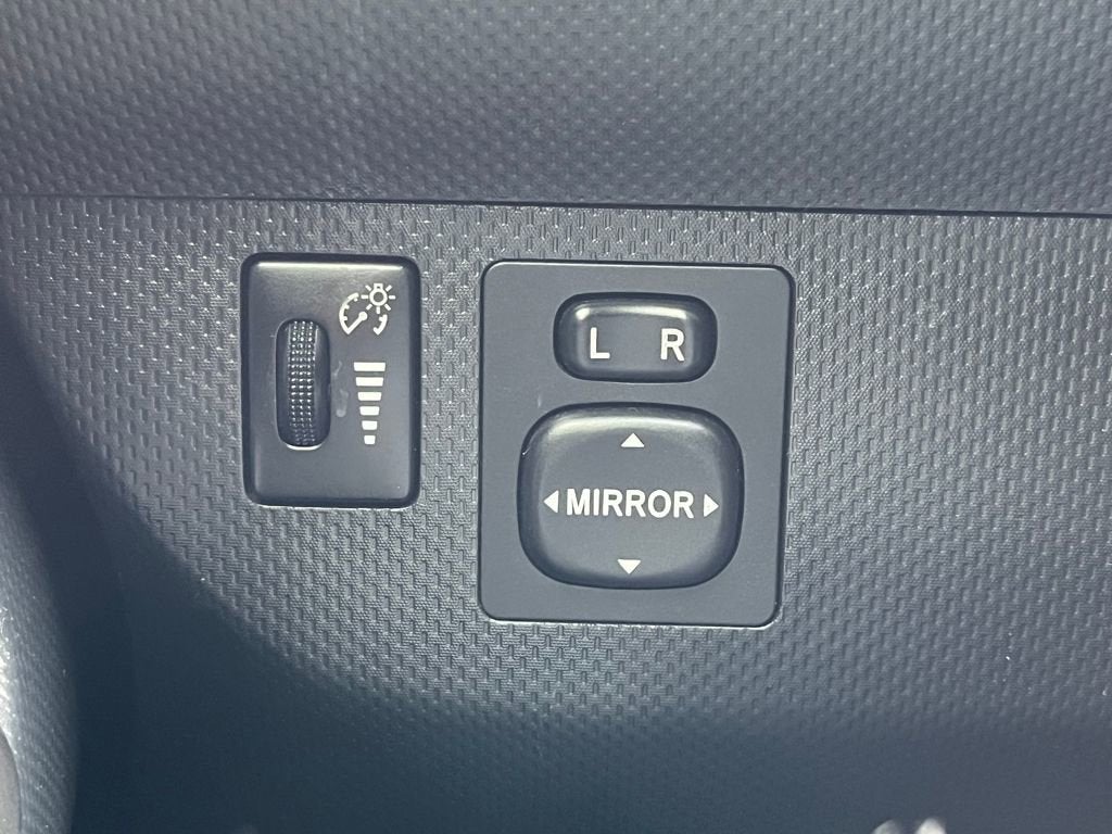 2014 Scion xD 5-Door Hatchback 4-Spd AT