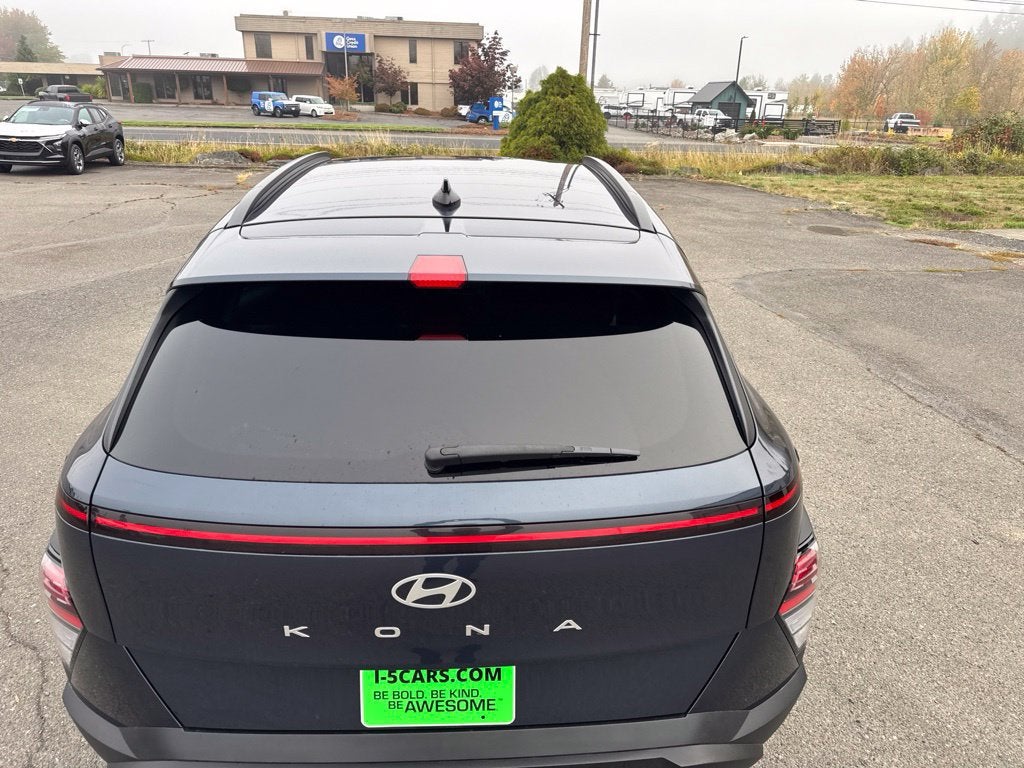 2025 Hyundai Kona SEL