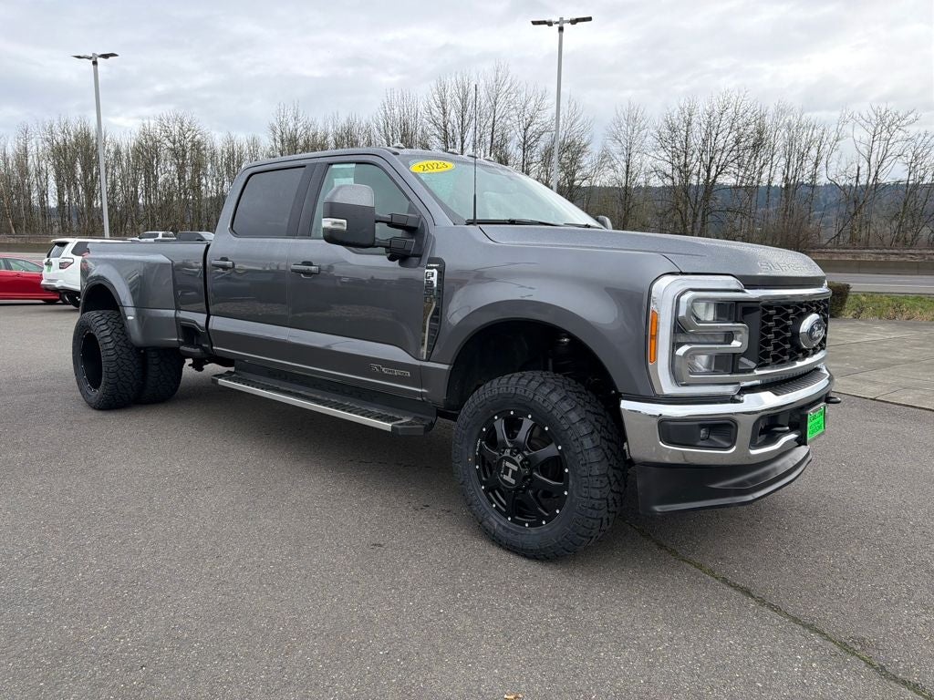 2023 Ford F-350SD Lariat DRW