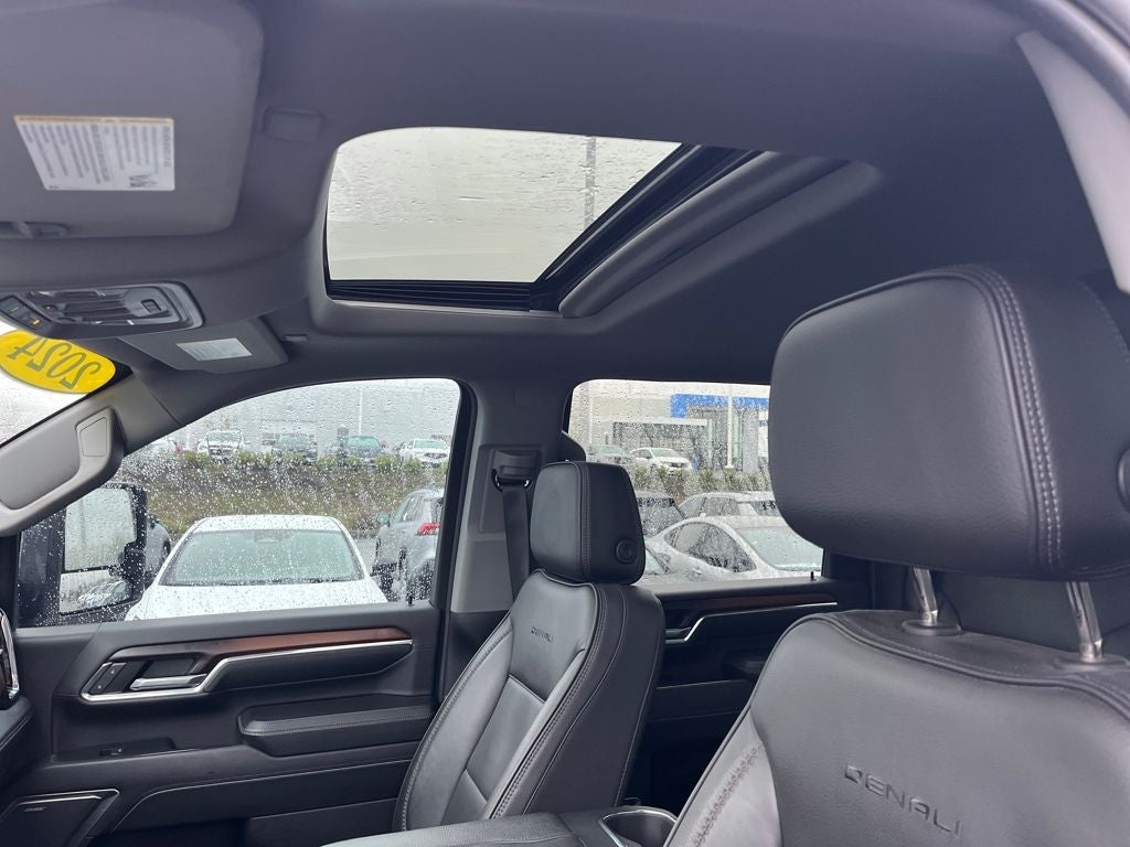 2024 GMC Sierra 3500HD Denali