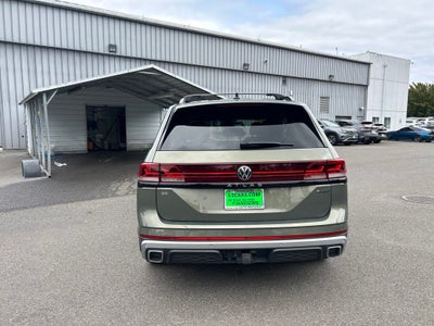 2024 Volkswagen Atlas 2.0T Peak Edition SE w/Technology
