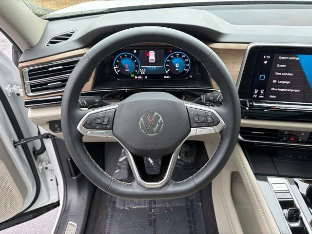 2024 Volkswagen Atlas 2.0T SE w/Technology
