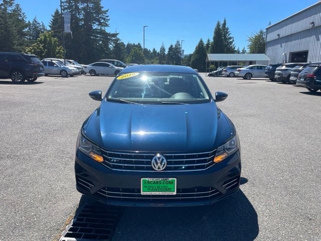 2018 Volkswagen Passat 2.0T R-Line