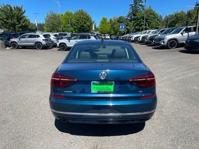 2018 Volkswagen Passat 2.0T R-Line