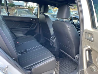 2024 Volkswagen Tiguan 2.0T SE R-Line Black