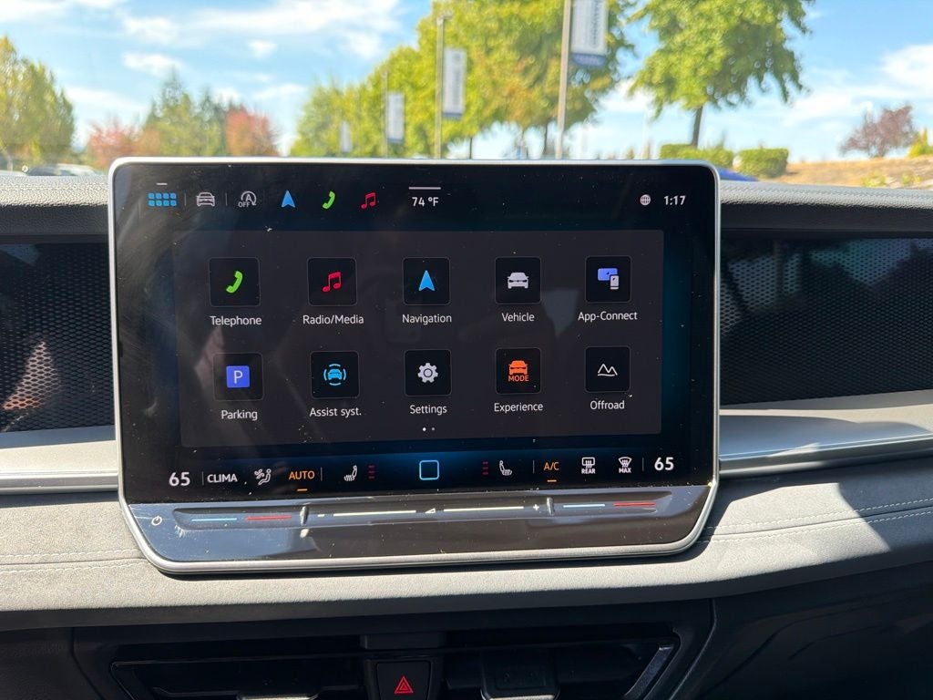 2025 Volkswagen Tiguan 2.0T SE