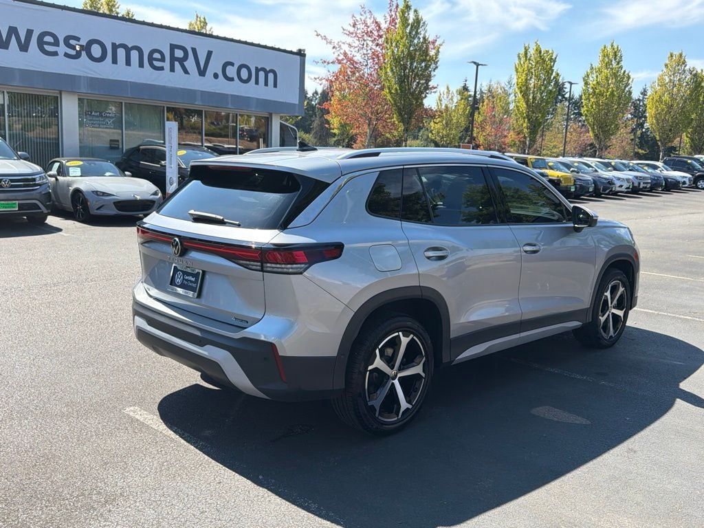 2025 Volkswagen Tiguan 2.0T SE