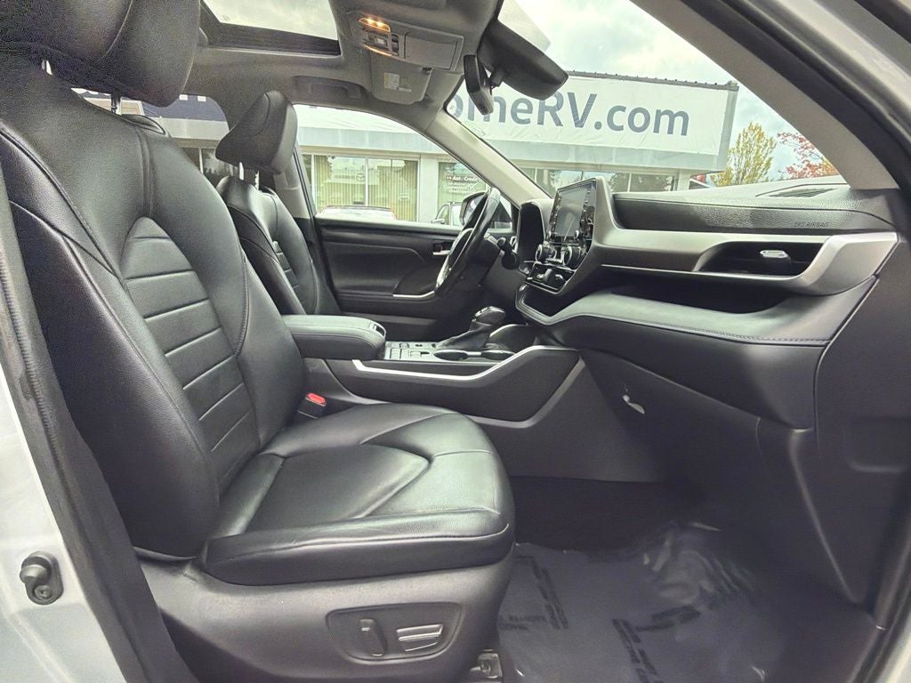 2020 Toyota Highlander XLE