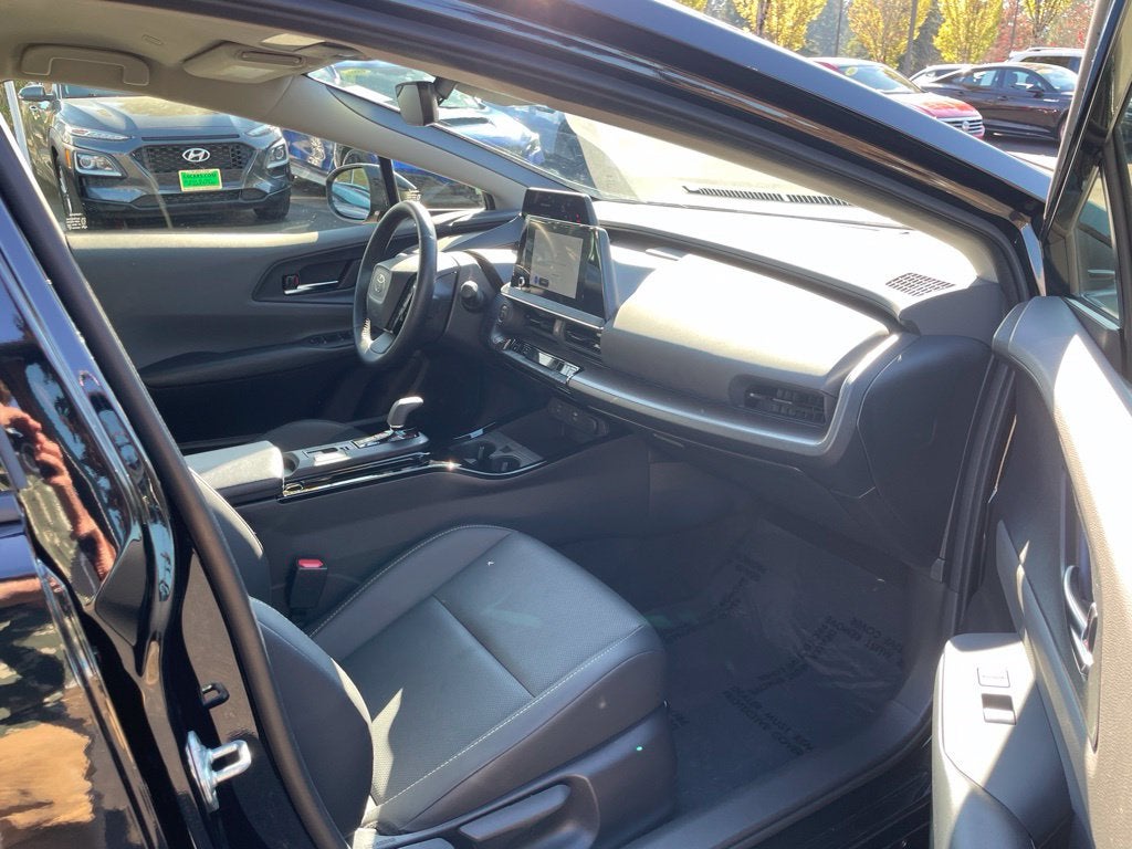 2024 Toyota Prius XLE