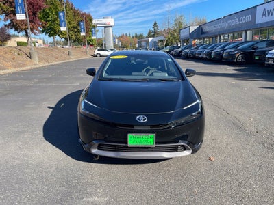 2024 Toyota Prius XLE
