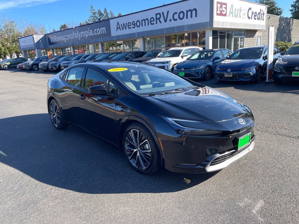 2024 Toyota Prius XLE