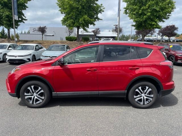 2017 Toyota RAV4 LE