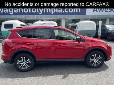 2017 Toyota RAV4 LE