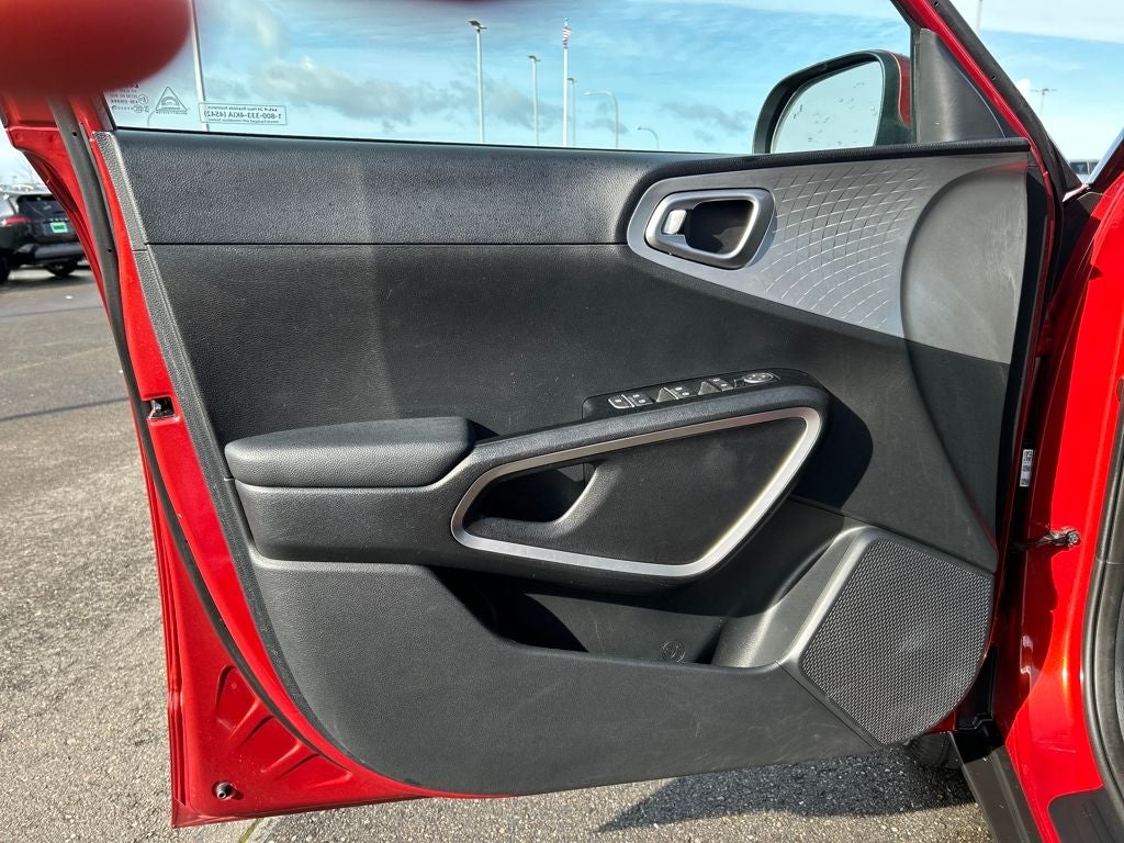 2024 Kia Soul LX