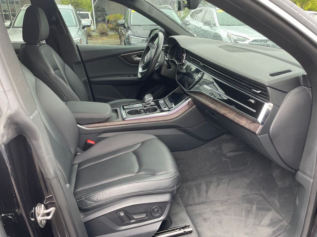 2020 Audi Q8 55 Premium Plus quattro