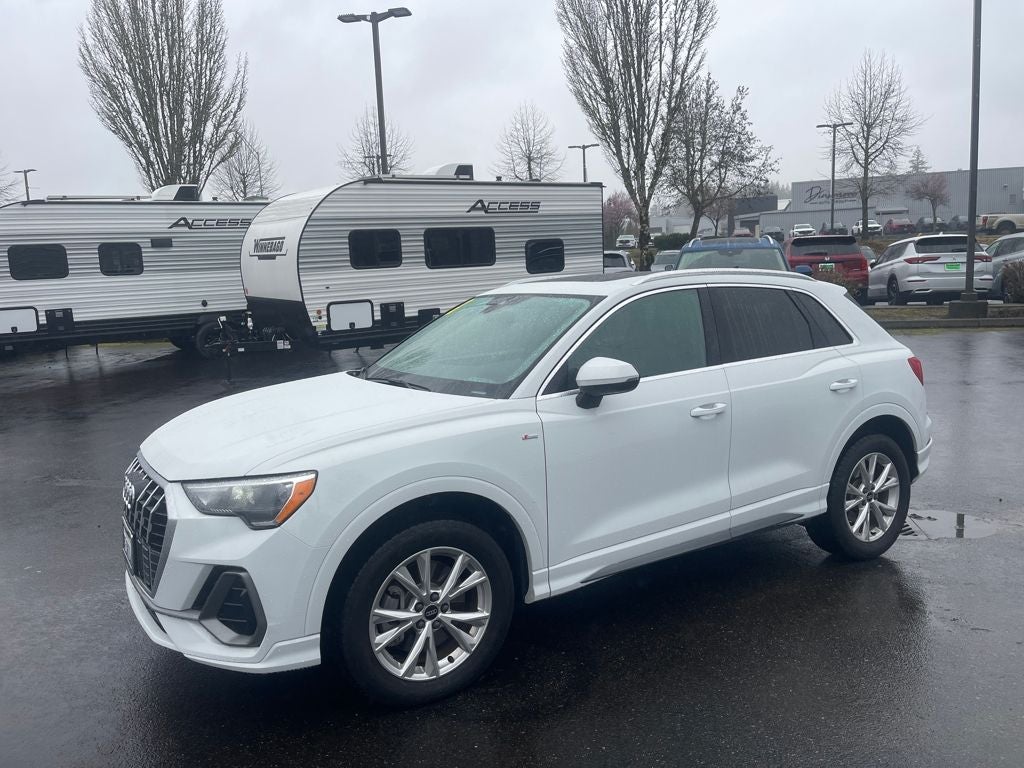 2022 Audi Q3 Premium S Line quattro