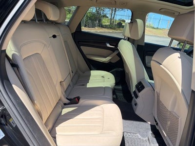 2023 Audi Q5 45 S line Premium quattro