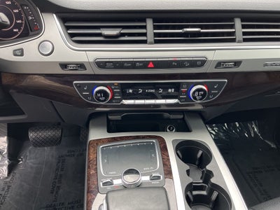 2019 Audi Q7 45 SE Premium Plus quattro