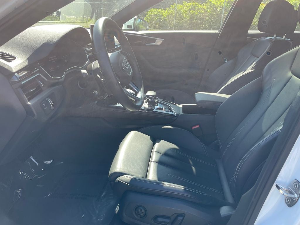 2024 Audi A4 45 S line Premium Plus quattro