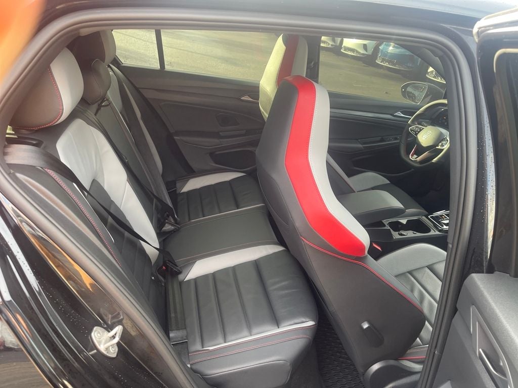 2024 Volkswagen Golf GTI Autobahn