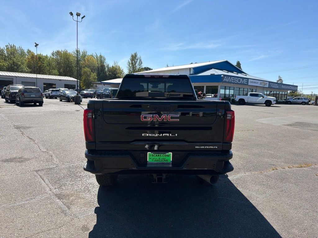 2025 GMC Sierra 3500HD Denali