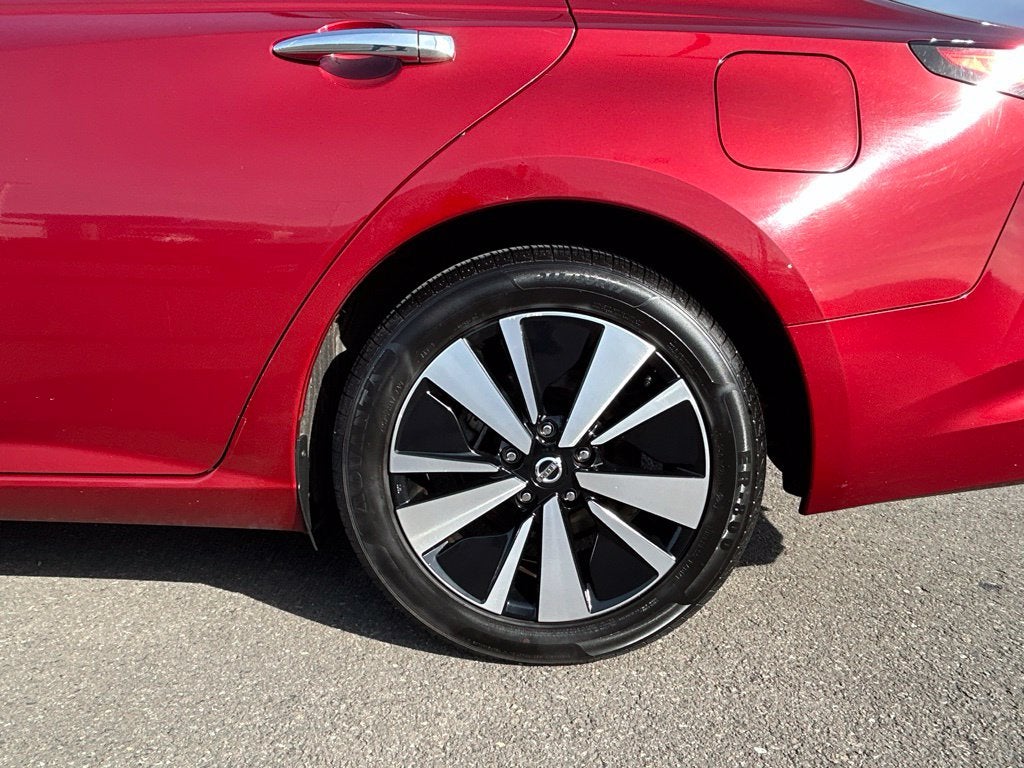 2021 Nissan Altima 2.5 SV