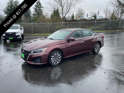 2023 Nissan Altima 2.5 SV