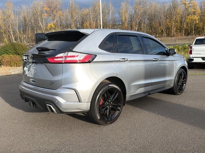 2022 Ford Edge ST