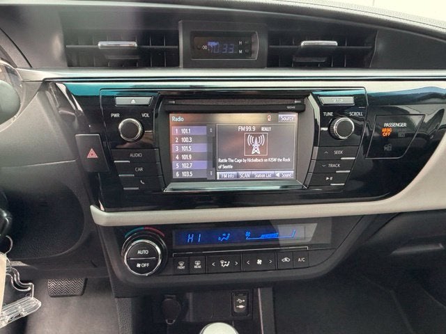 2015 Toyota Corolla LE
