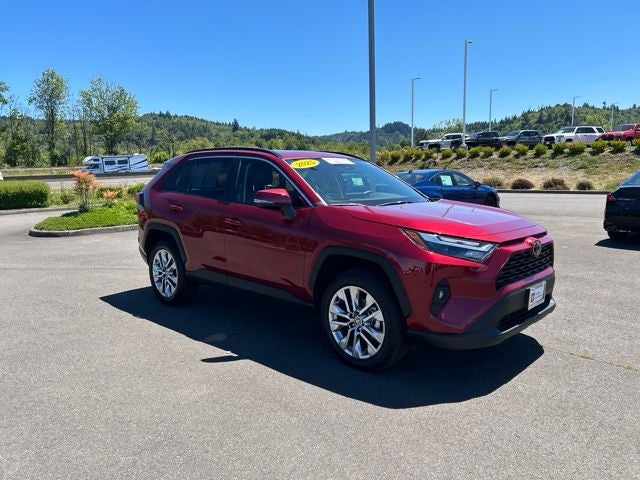 2025 Toyota RAV4 XLE Premium