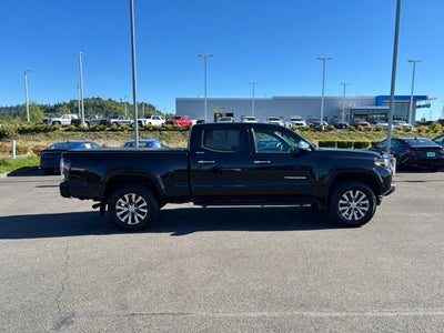 2023 Toyota Tacoma Limited V6