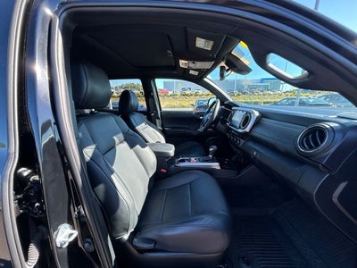 2023 Toyota Tacoma Limited V6