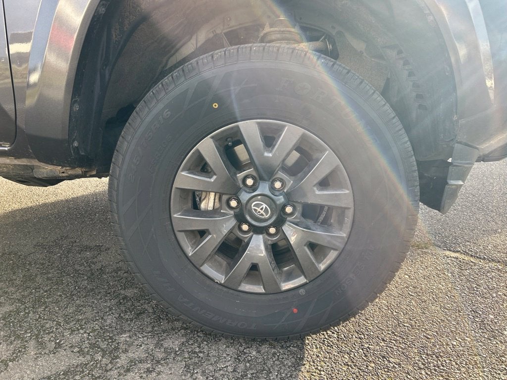 2023 Toyota Tacoma SR5 V6