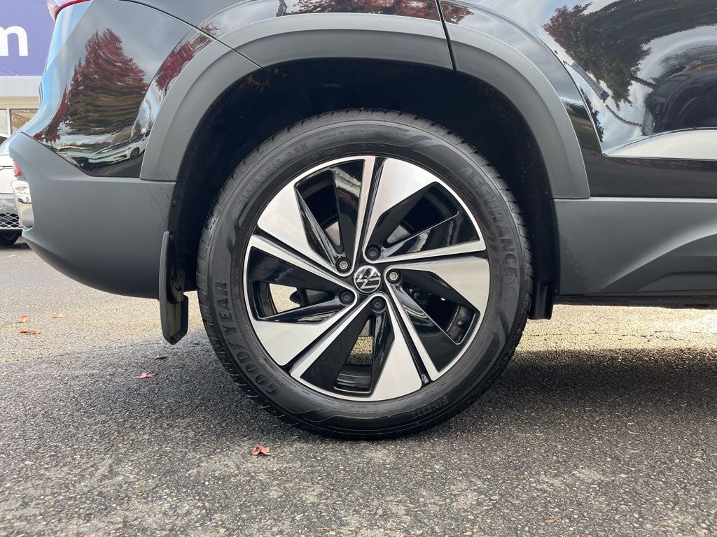 2024 Volkswagen Taos 1.5T SE