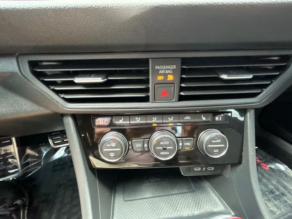 2024 Volkswagen Jetta GLI 40th Anniversary Edition