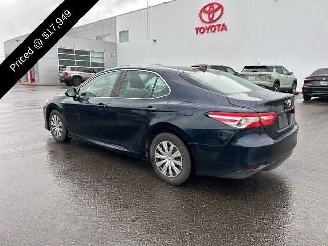 2020 Toyota Camry Hybrid LE