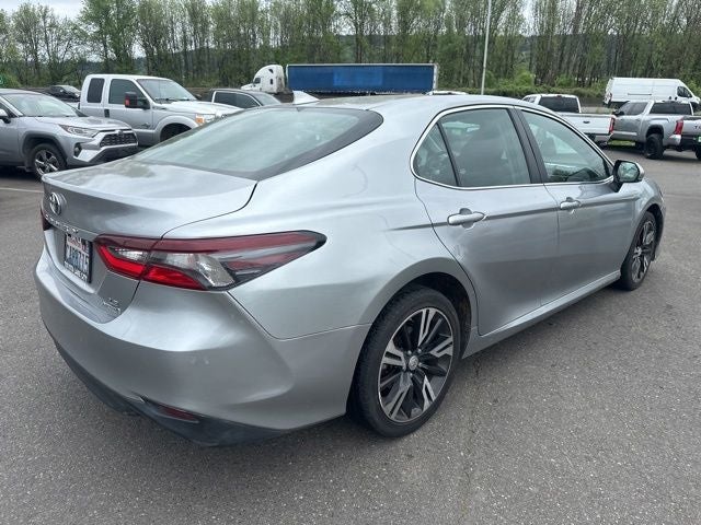 2021 Toyota Camry Hybrid LE