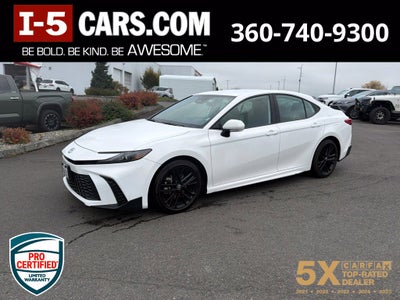 2025 Toyota Camry SE
