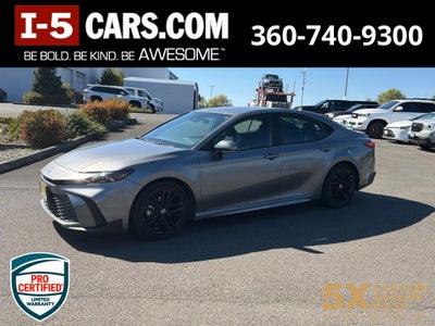 2025 Toyota Camry SE