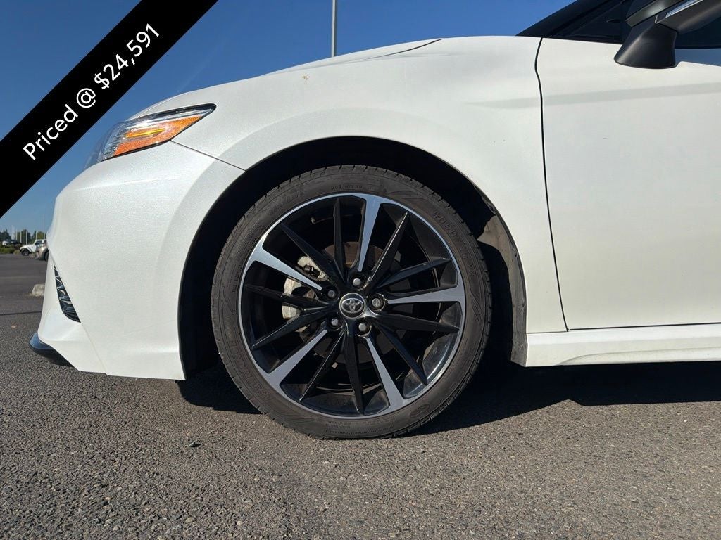 2020 Toyota Camry XSE
